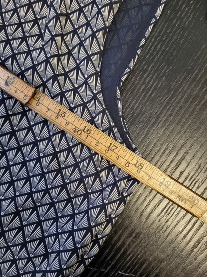 H&M Ermeløs kjole - M