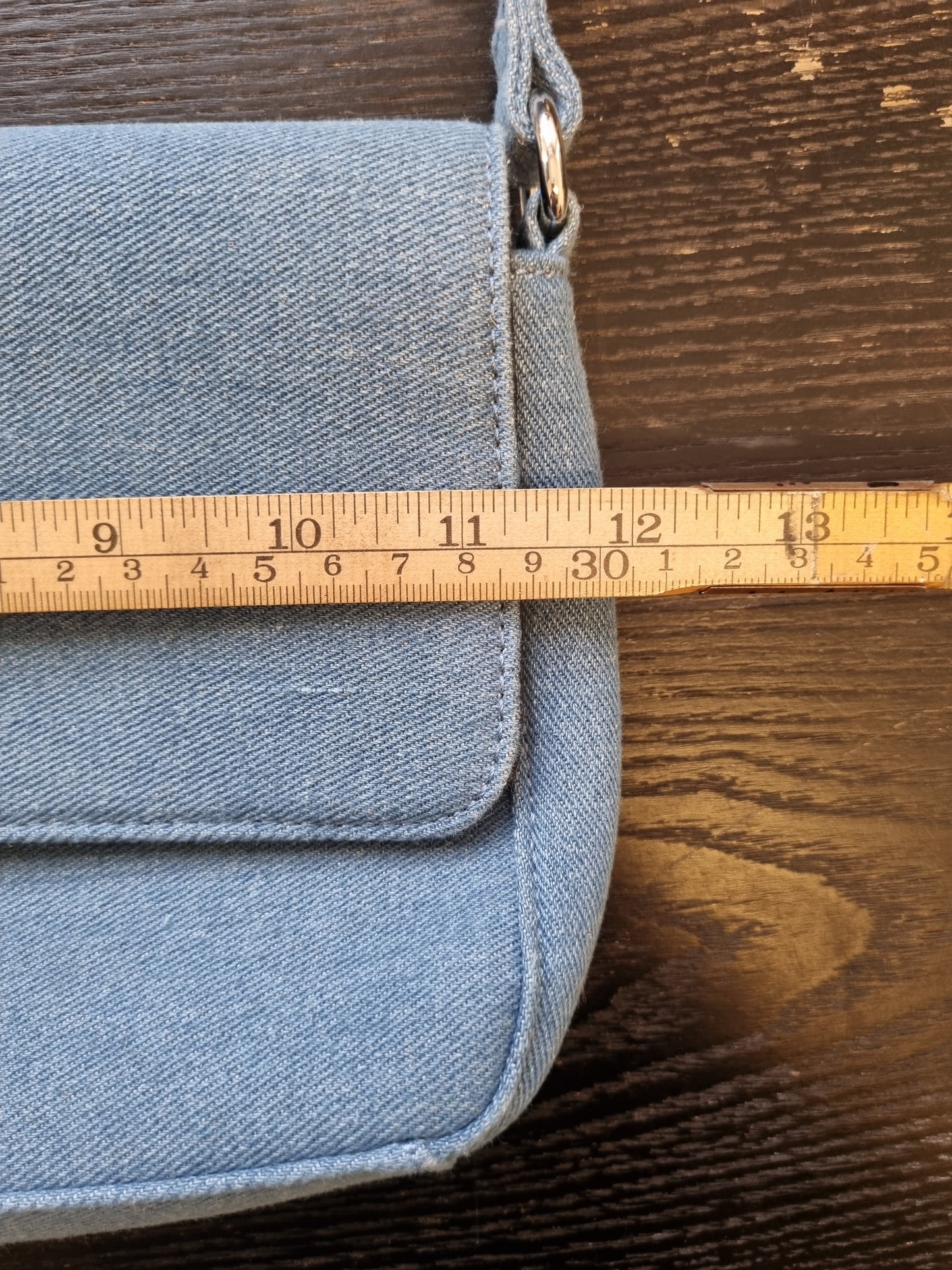 Blå denim veske