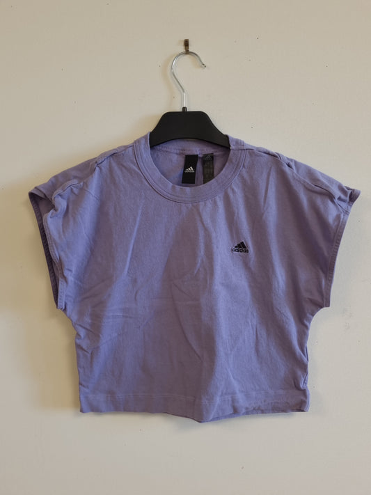 Adidas crop top - S