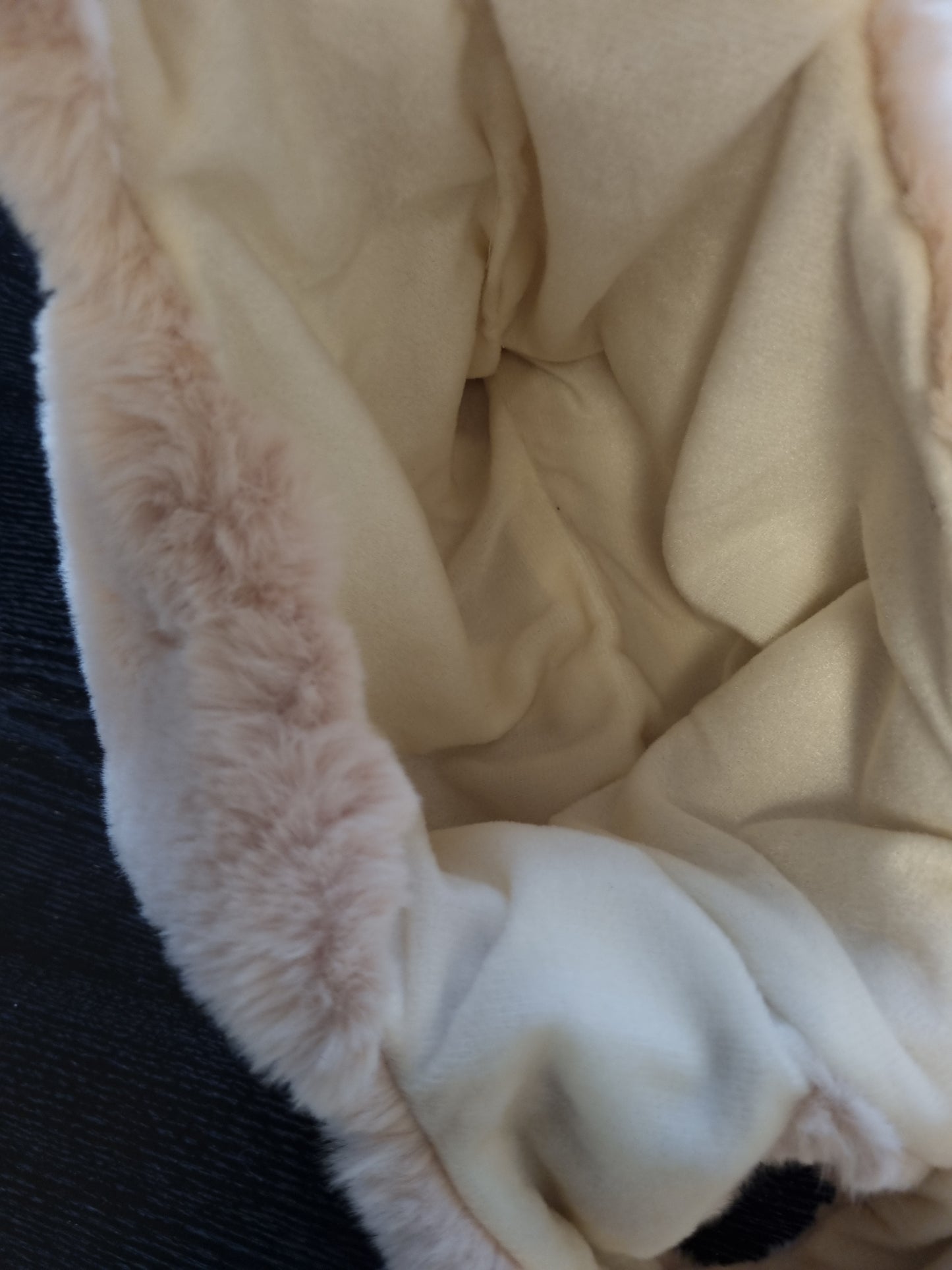 Faux pels veske
