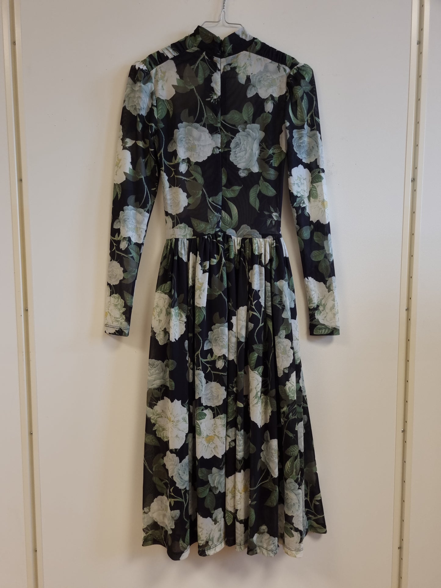 Bik Bok blomstret kjole - XS