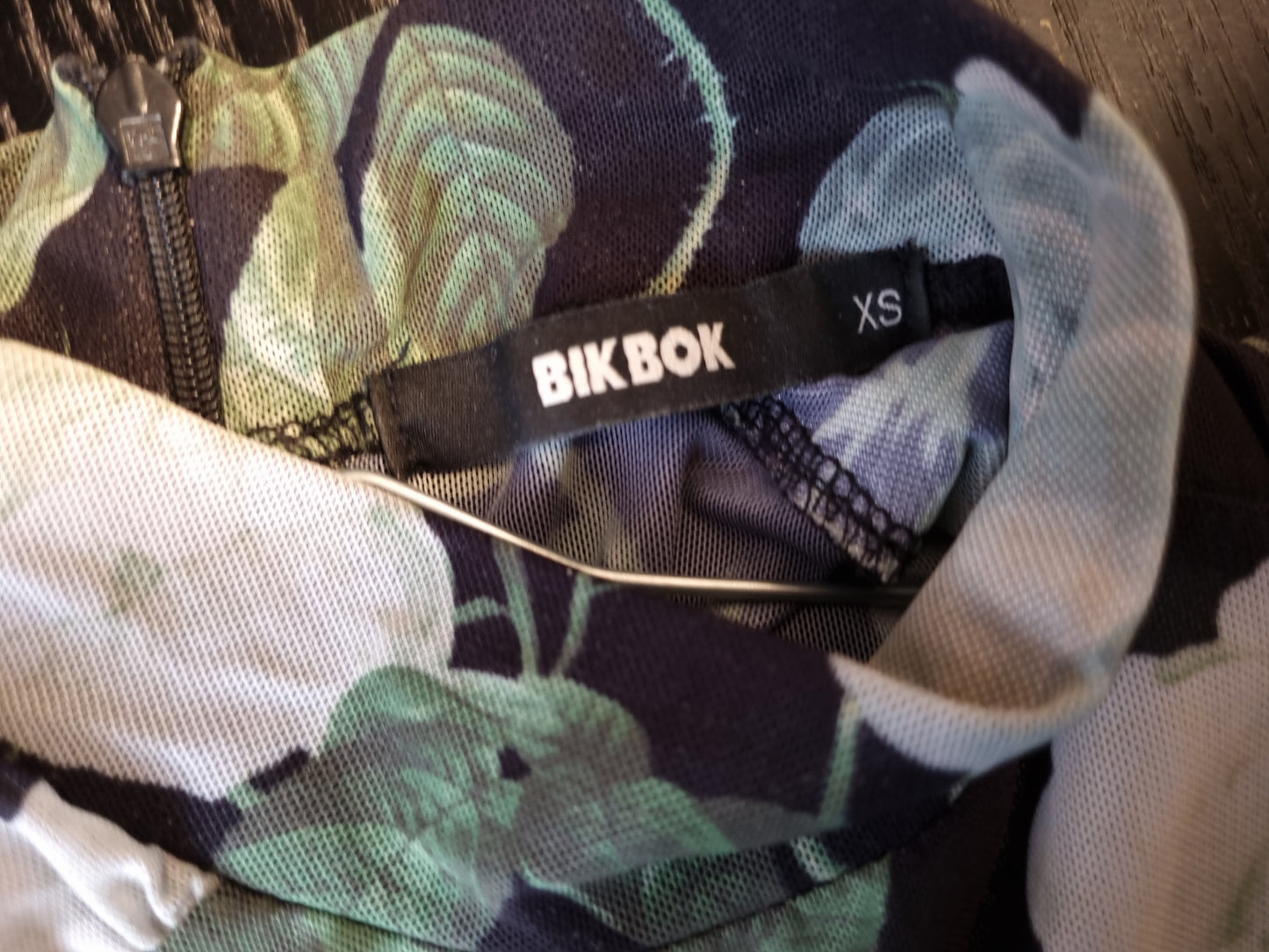 Bik Bok blomstret kjole - XS