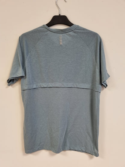 Under Armour t-skjorte - M
