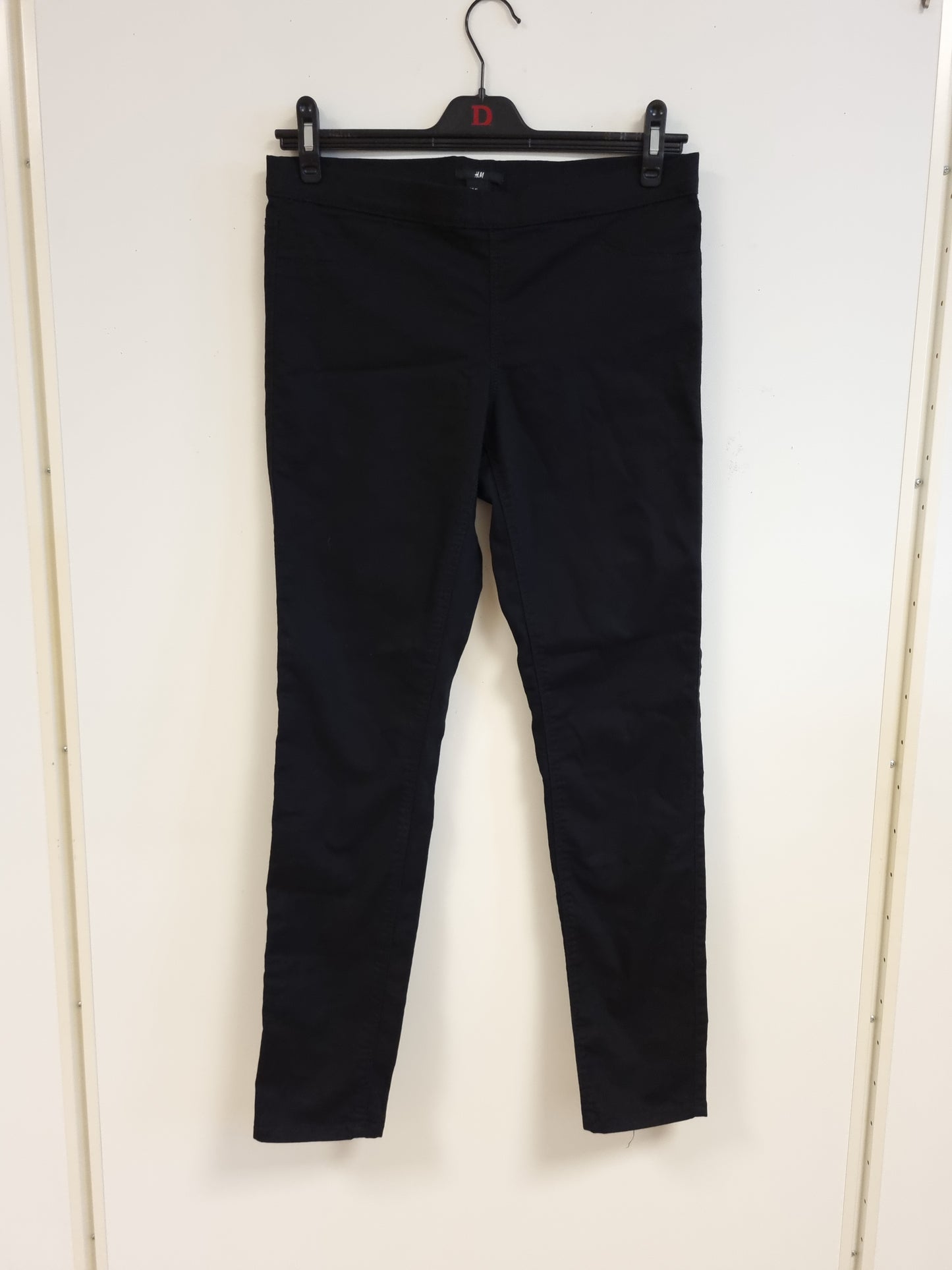 H&M Svart bukse - L