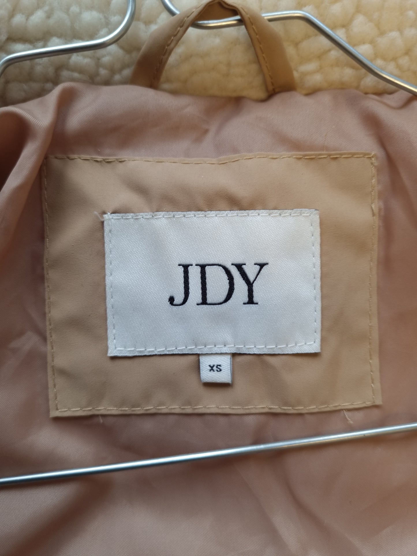 JDY Vattert jakke - XS