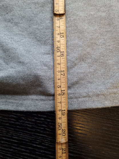 Closure sweatshorts - M