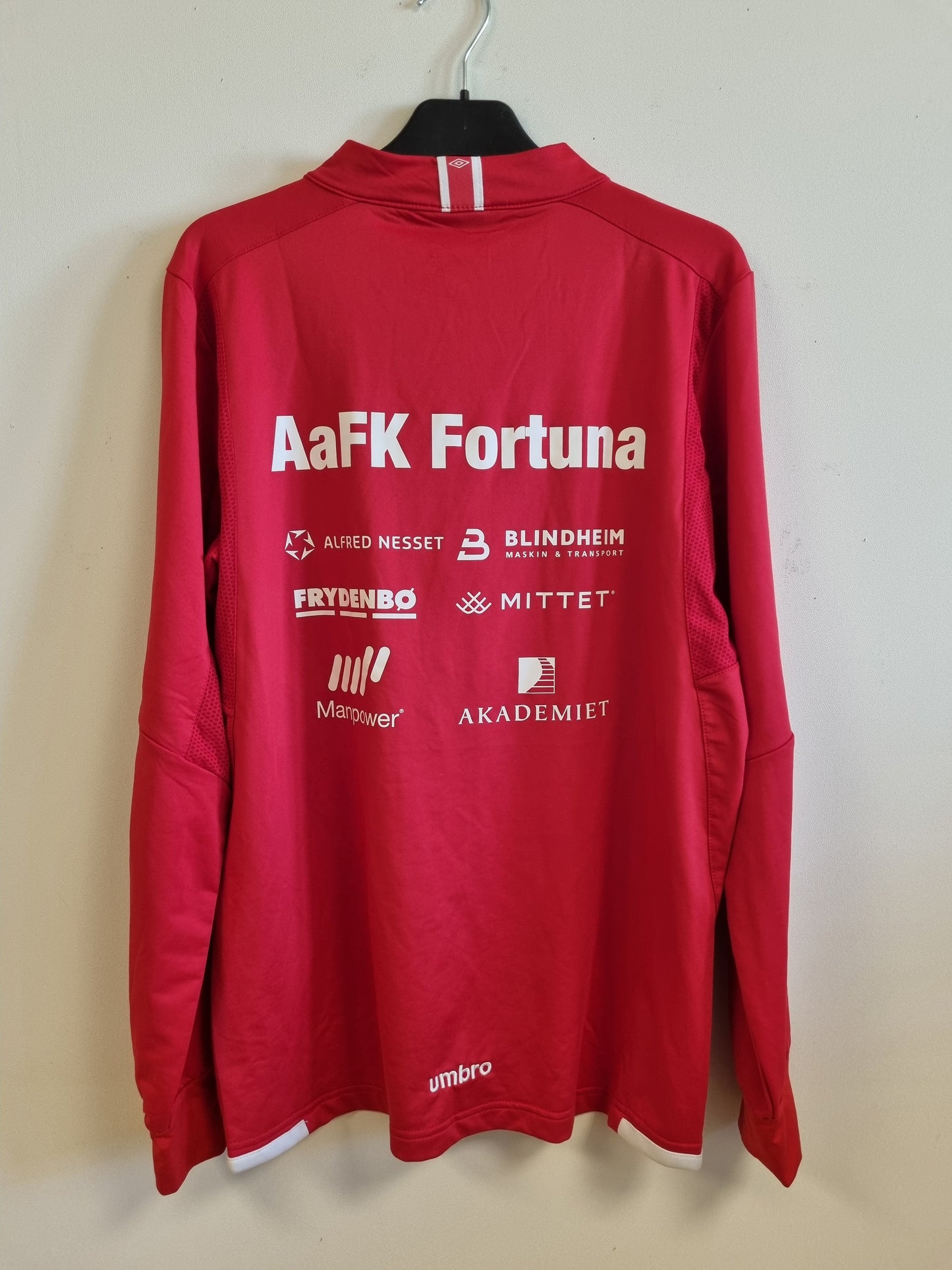 Umbro treningsgenser AAFK Fortuna - M
