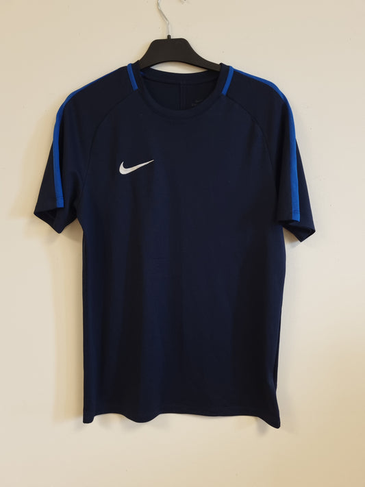 Nike trenings t-skjorte - M