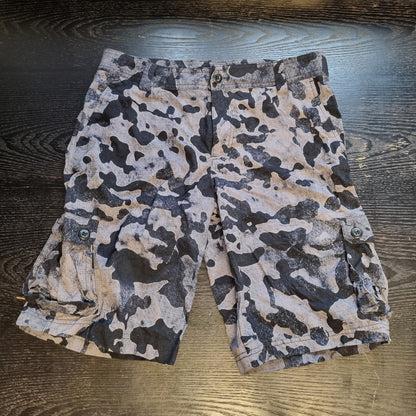Under Armour shorts - 160