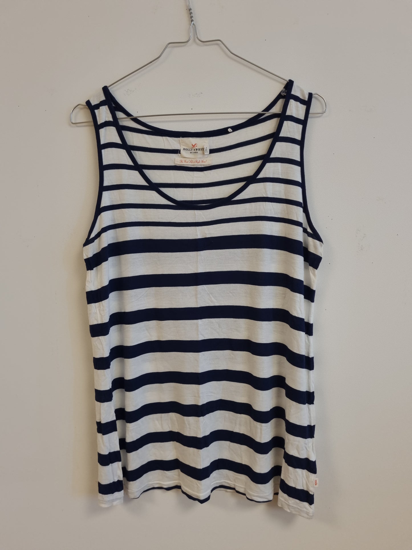 Holly & Whyte singlet - M