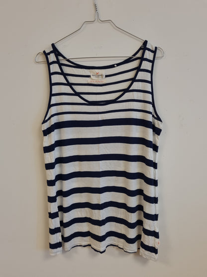 Holly & Whyte singlet - M