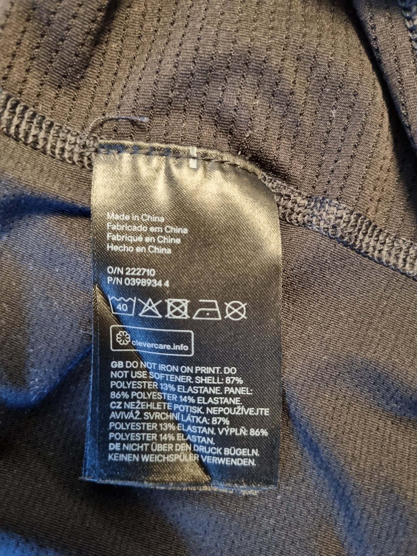 H&M trenings t-skjorte - XL