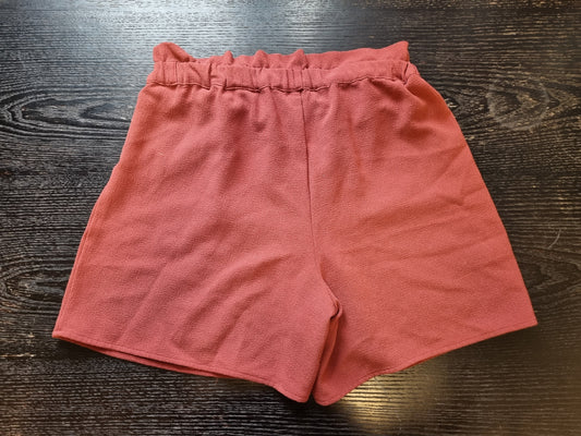 Only shorts - M