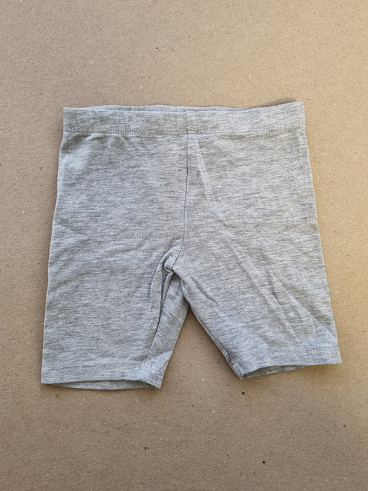 H&M Shorts - 98