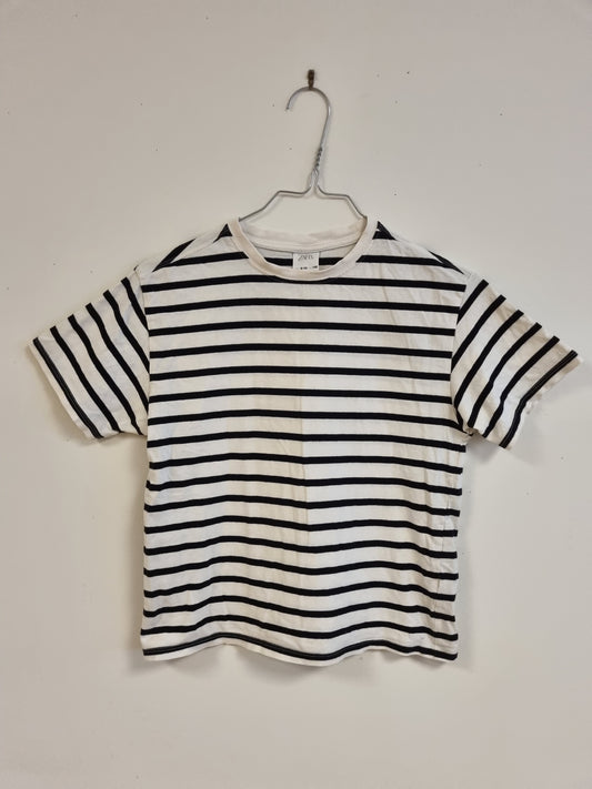 Zara t-skjorte -140