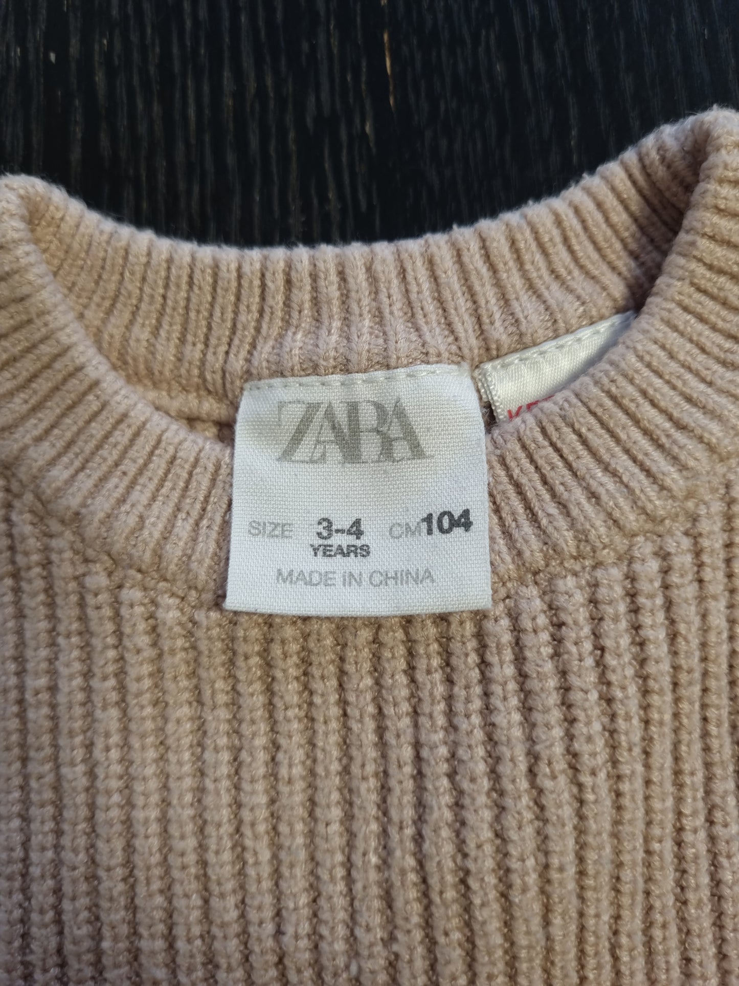 Zara strikkegenser - 104