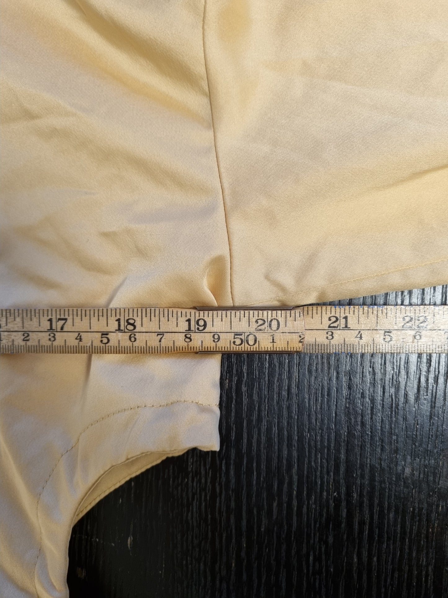 Gina Tricot satengskjorte - S