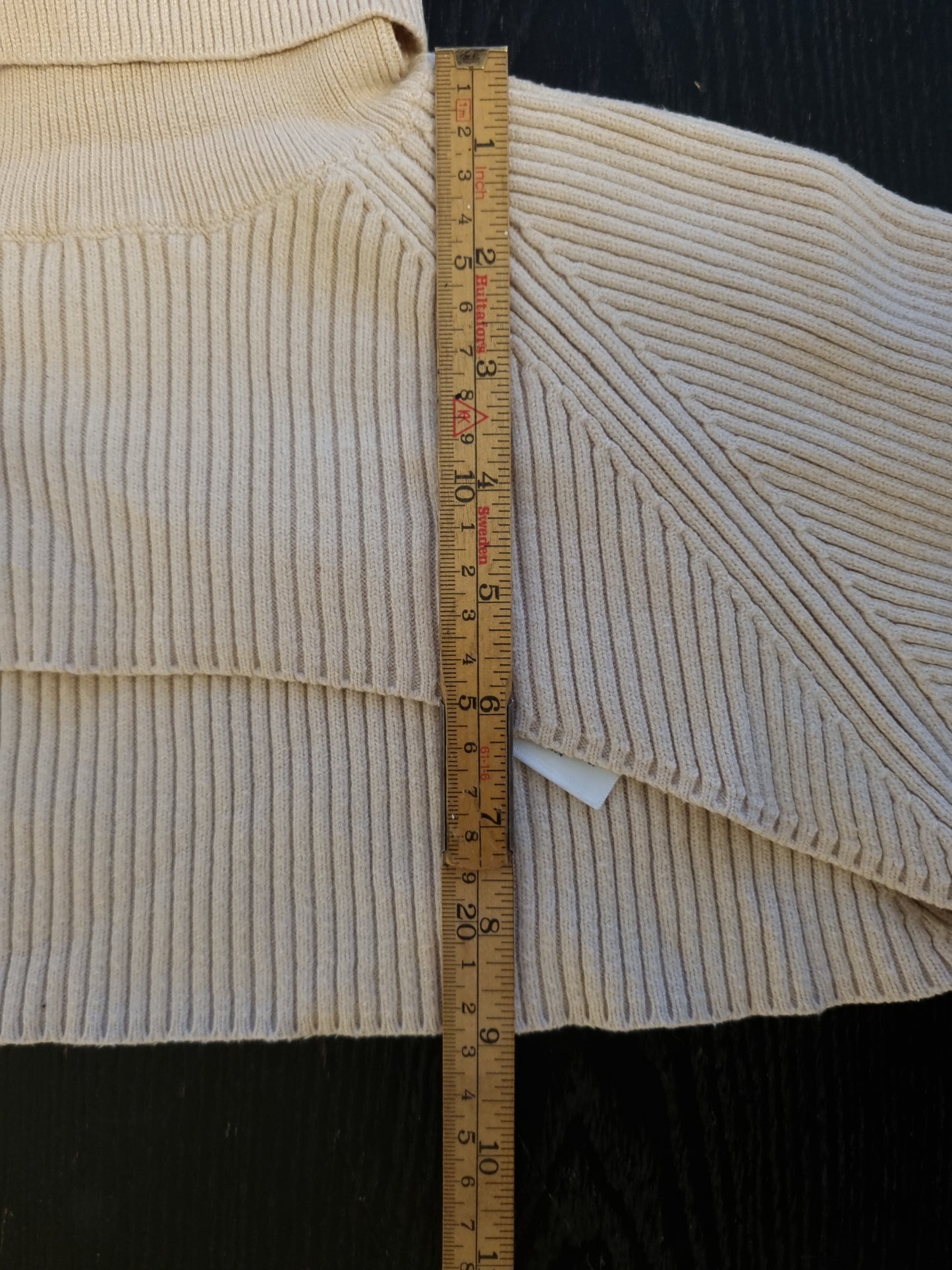 Bik Bok cropped genser - M