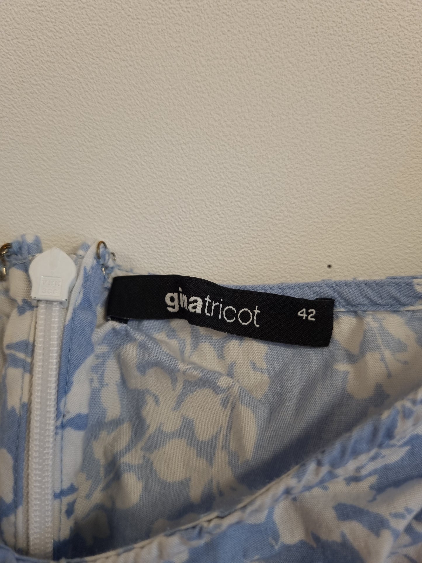 Gina Tricot blomsterkjole – L