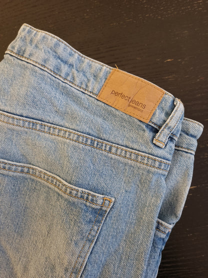 Gina Tricot Perfect Jeans - 44