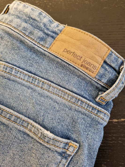 Gina Tricot Perfect Jeans - 40