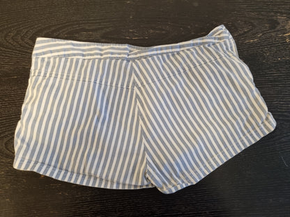 Vero Moda shorts - L
