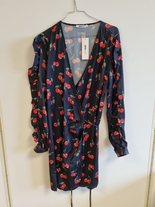 NY! Gina Tricot kjole - M