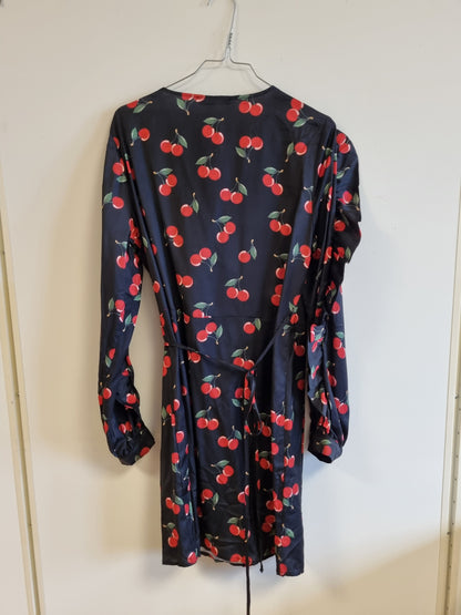 NY! Gina Tricot kjole - M