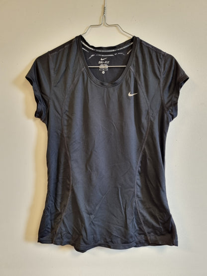 Nike trenings t-skjorte - M