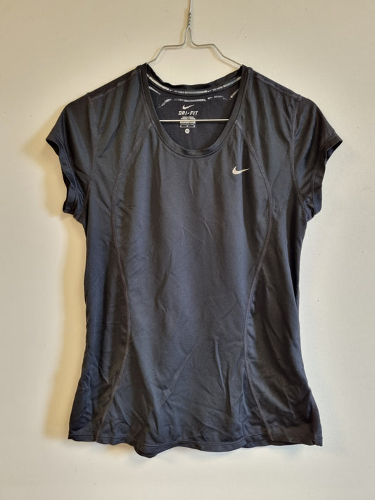 Nike trenings t-skjorte - M