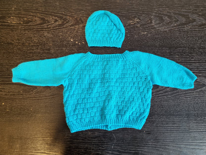 Hjemmestrikket jakke med lue - 62