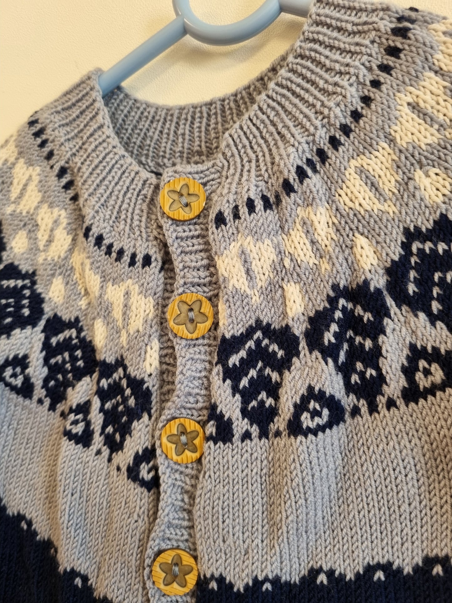 Håndstrikket ulldress - 80