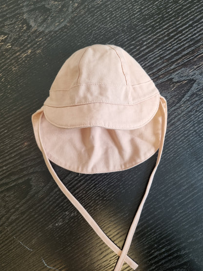 Huttelihut solhatt - 50/56
