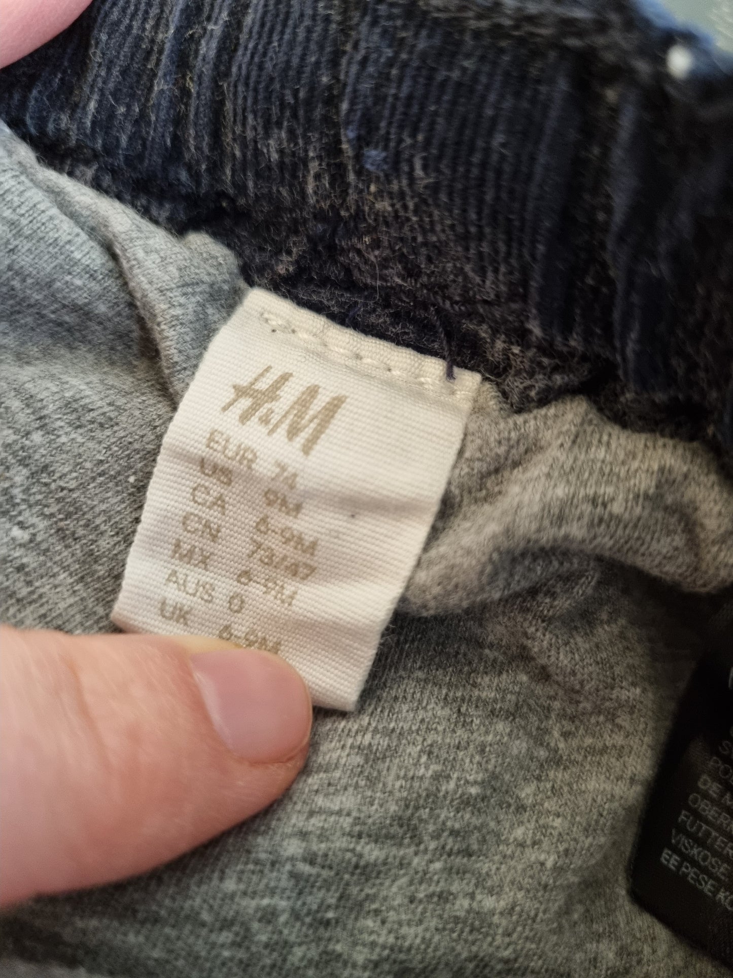 H&M kordbukse - 74
