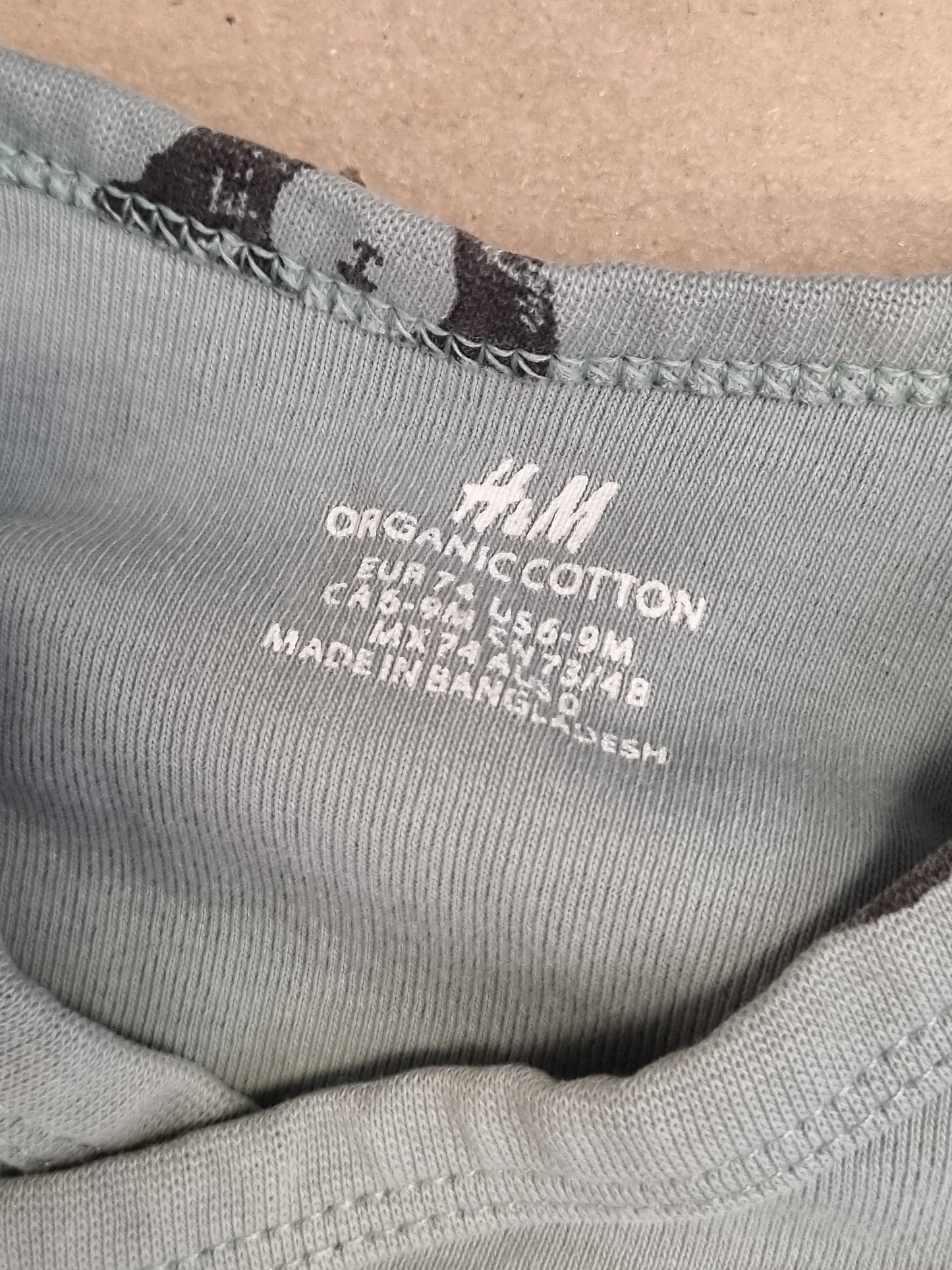 H&M omslagsbody - 74