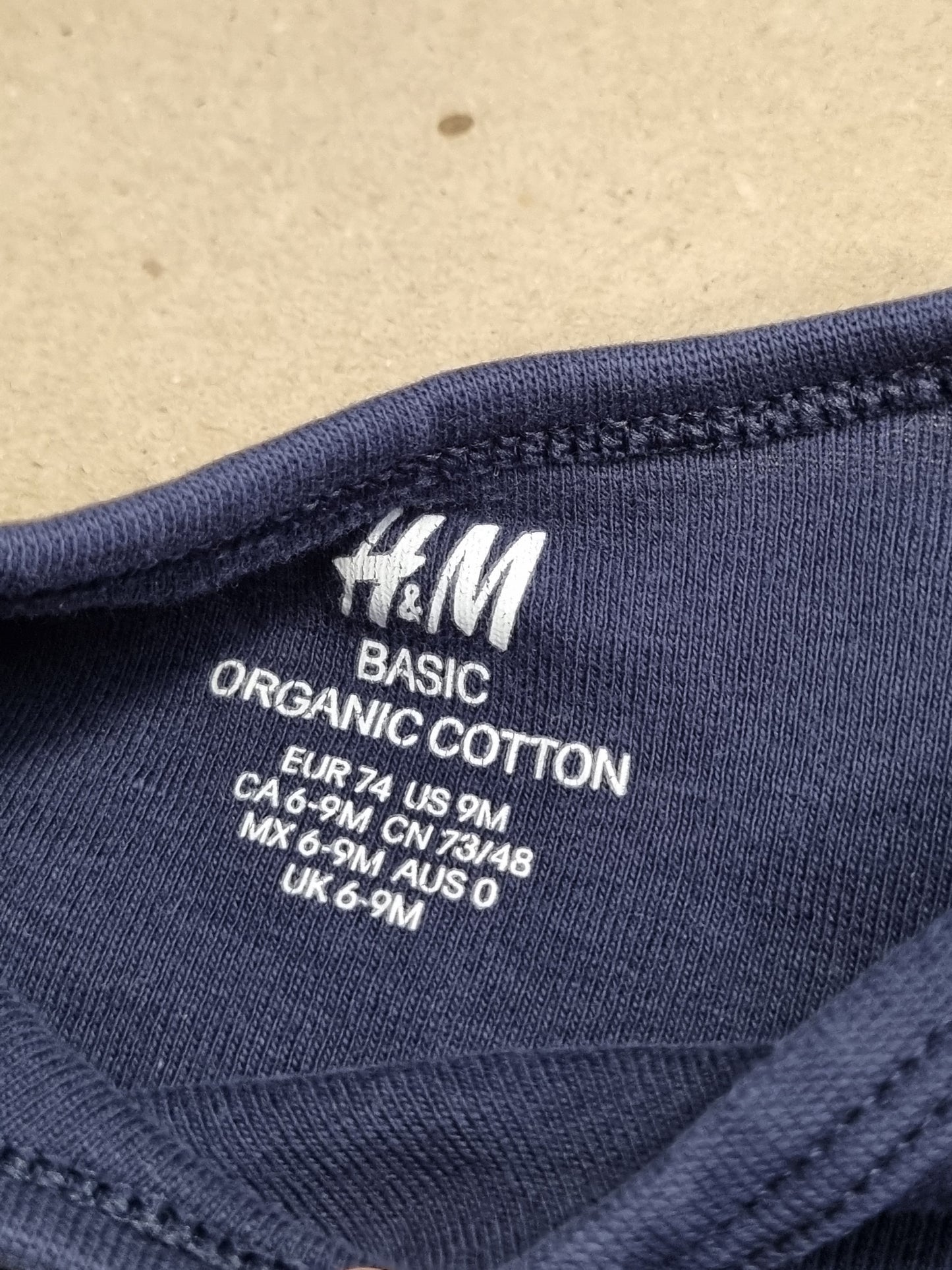 H&M Body - 74