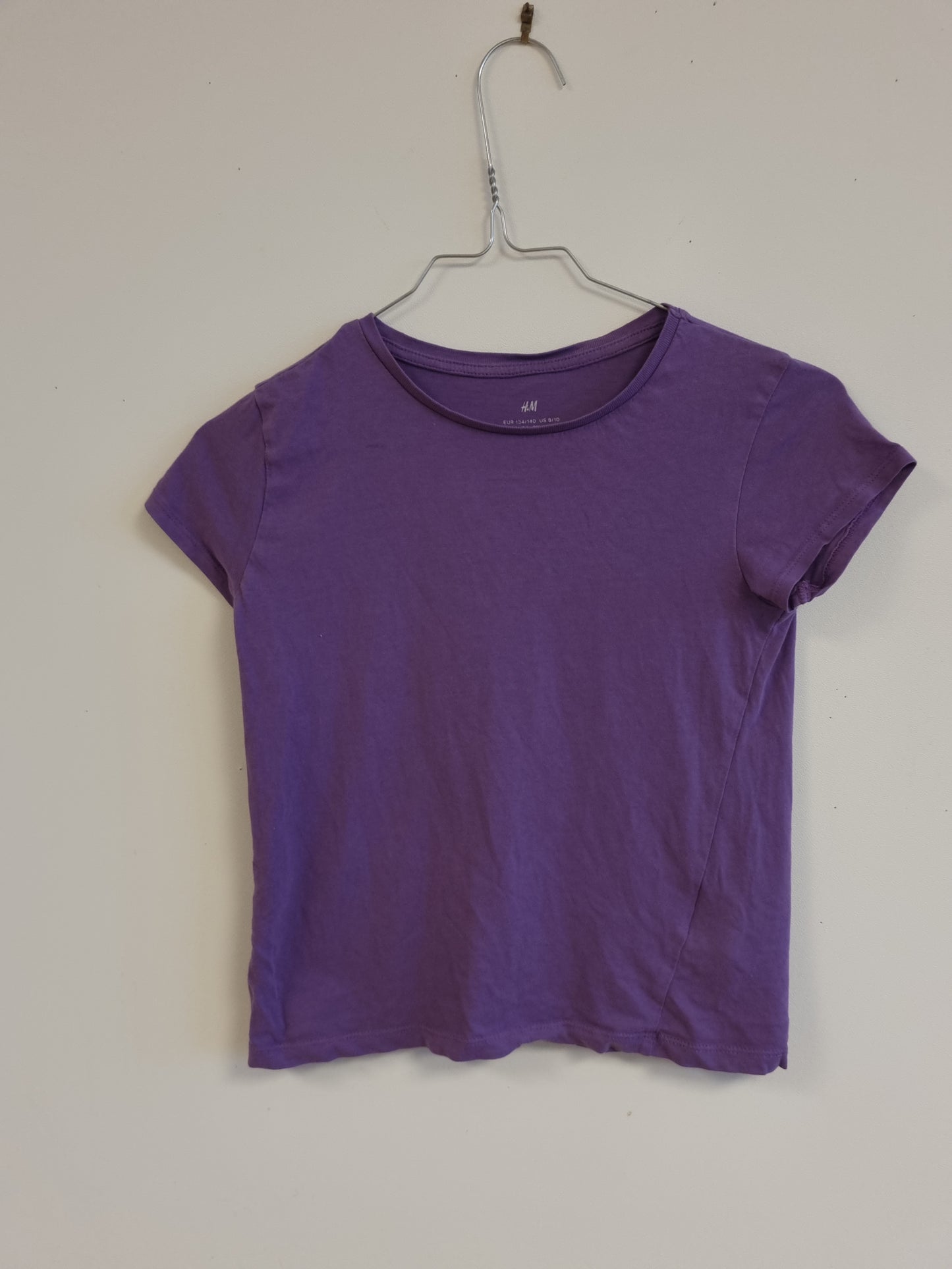 H&M t-skjorte - 134