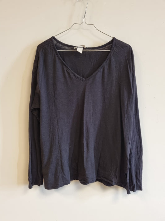H&M Longsleeve - L