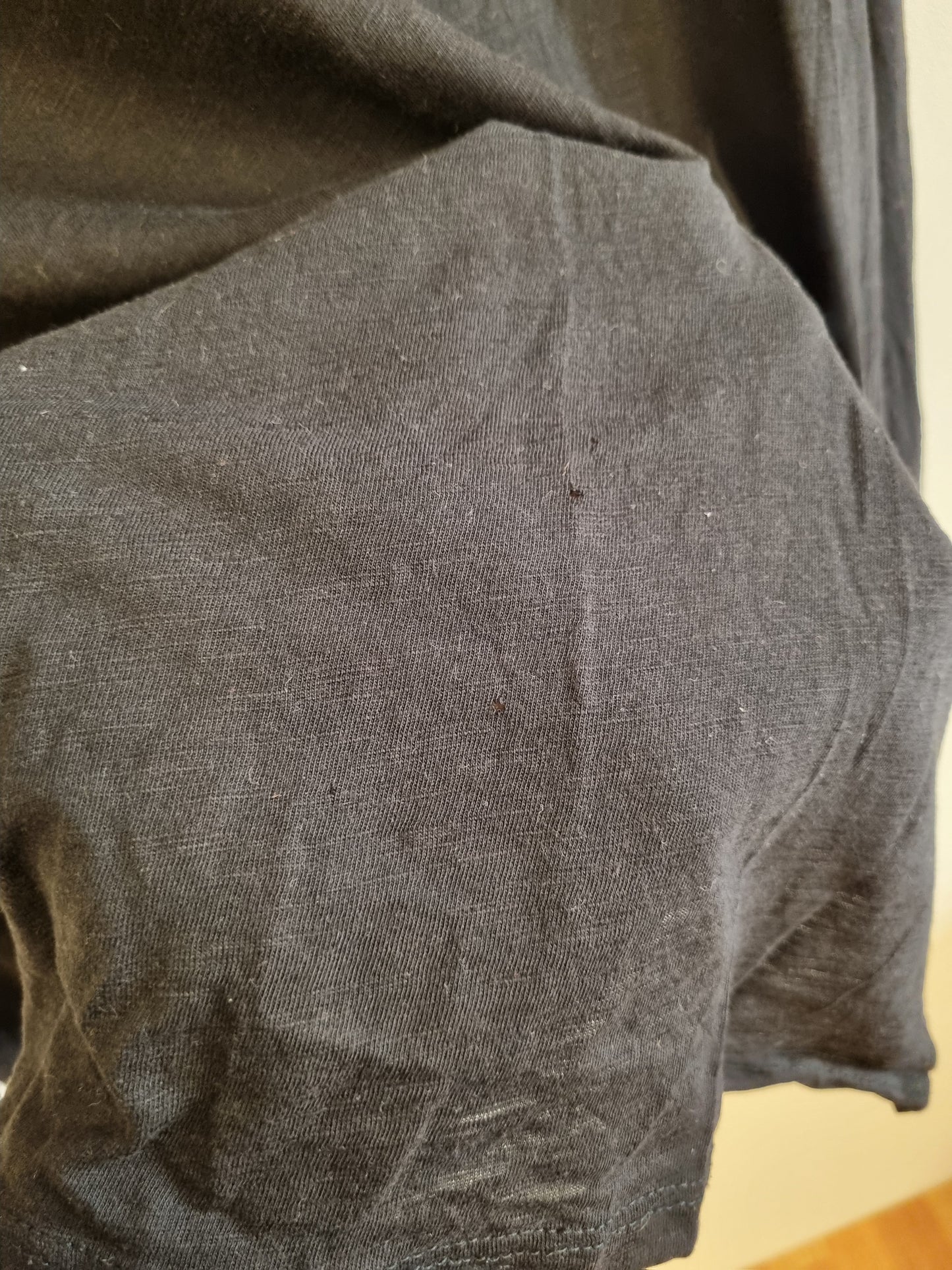 H&M Longsleeve - L