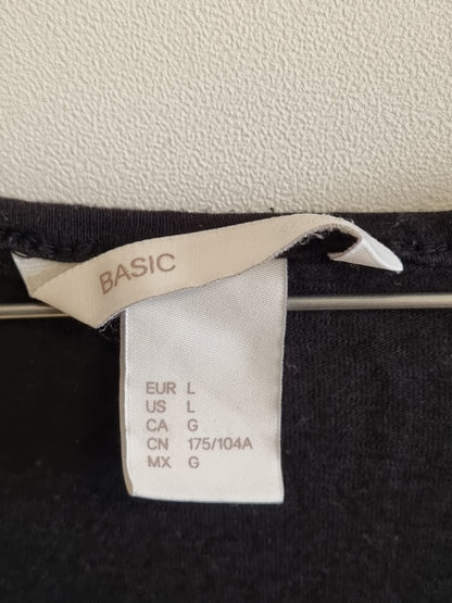 H&M Longsleeve - L