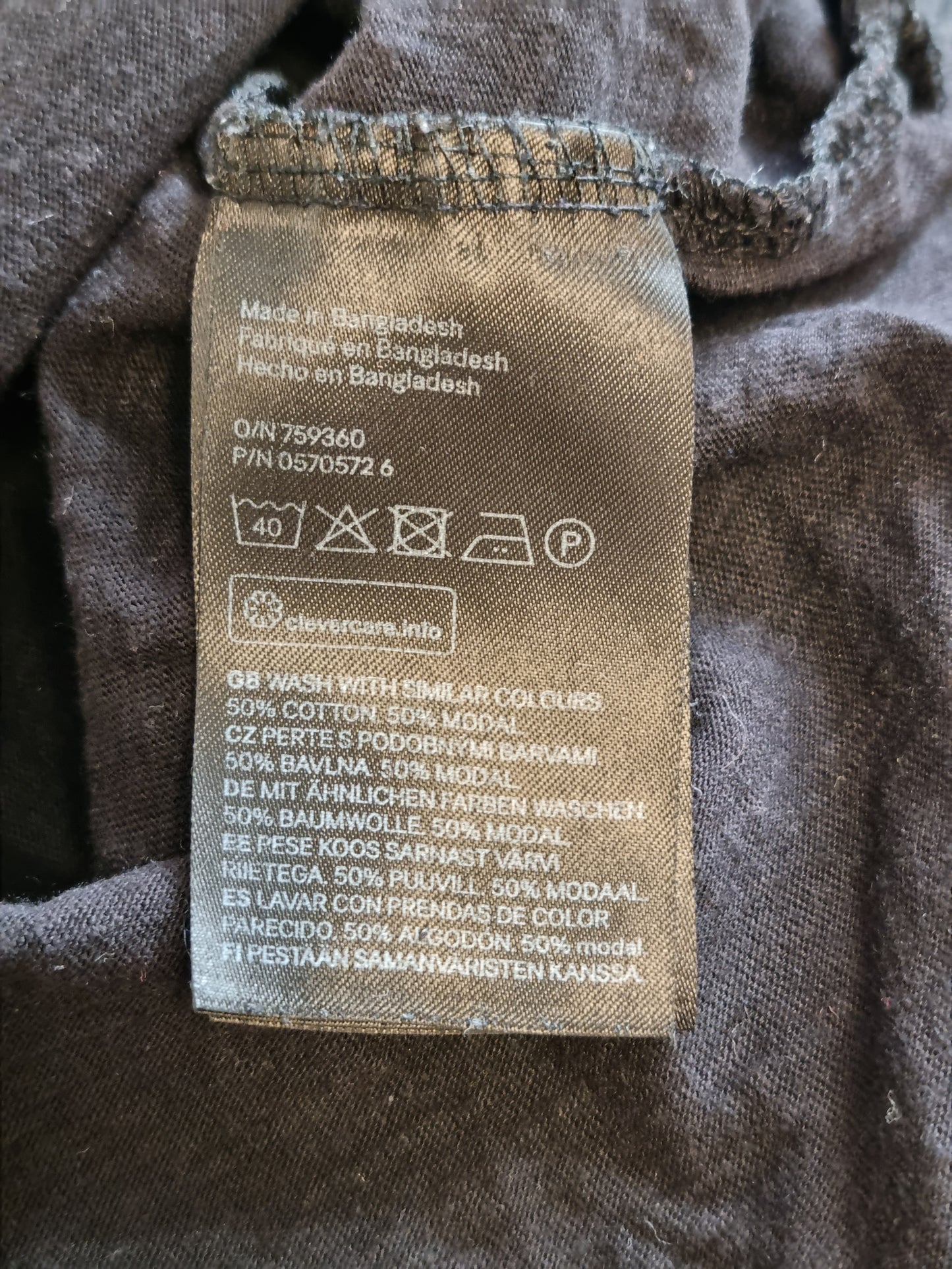 H&M Longsleeve - L