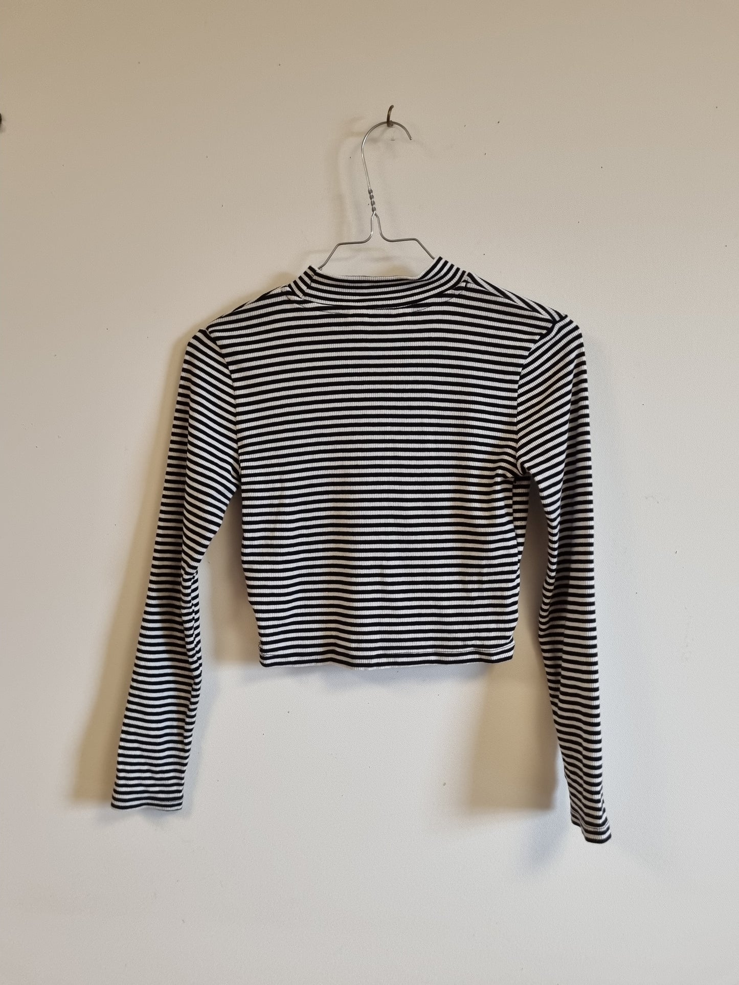 H&M trøye - 146