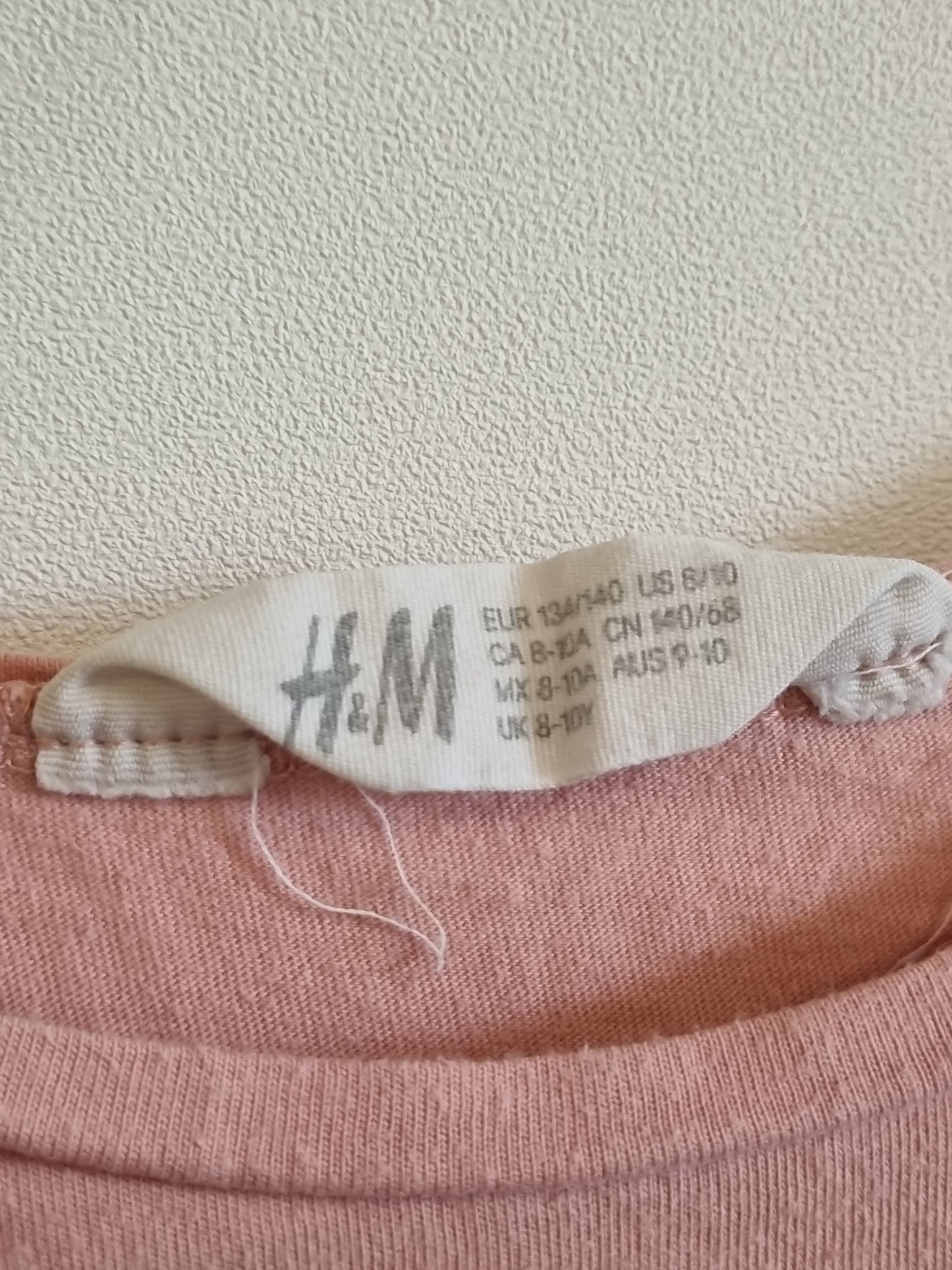 H&M t-skjorte - 134/140