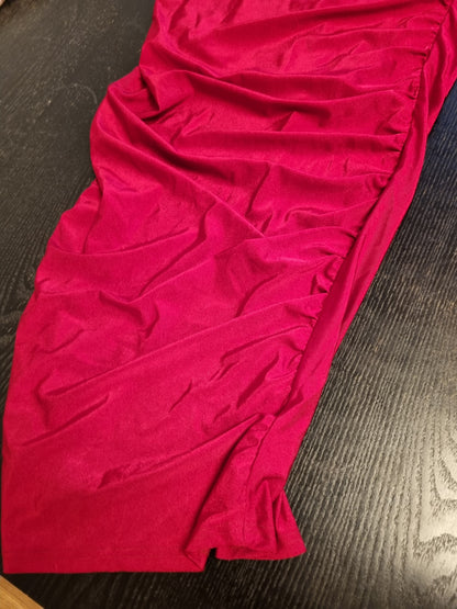 One shoulder kjole - S