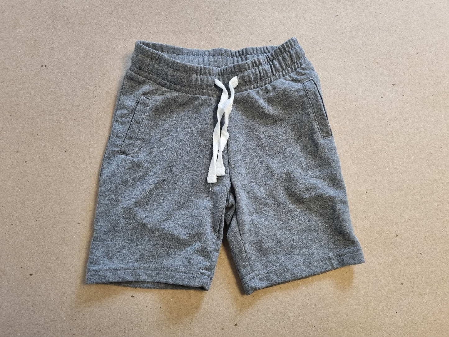 Graffiti shorts – 98/104