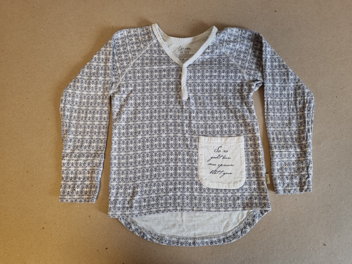 Lilleba todelt pysjamas – 110/116