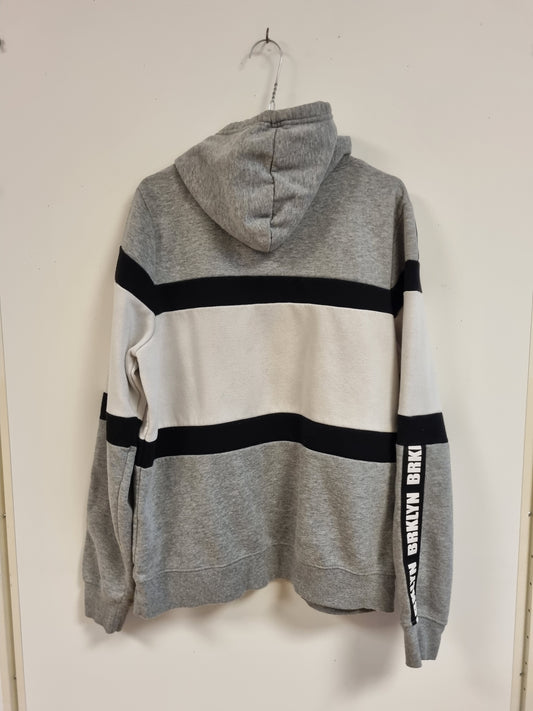 FB Sister hoodie - XL