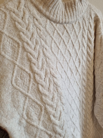 H&M strikkegenser - S