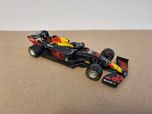 Bburago Red Bull Racing RB16 modellbil – 1:43