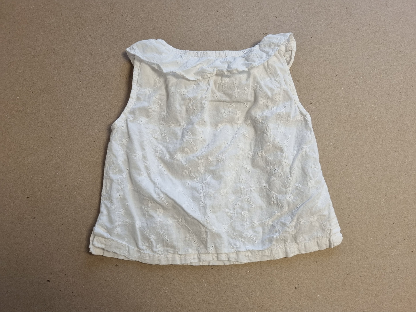 Brodert topp - 104